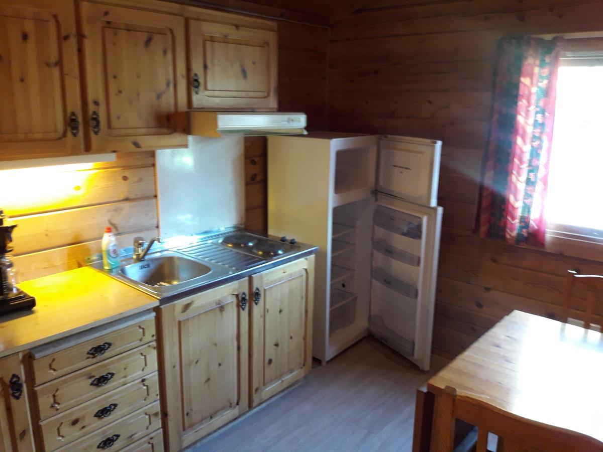 Ridderkroa Tresfjord Motel Buitenkant foto